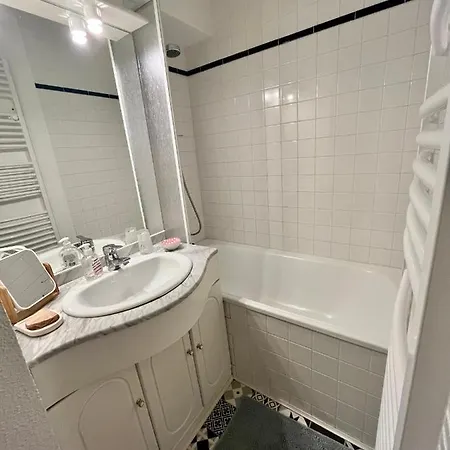 T2 Tout Equipe Centre Apartamento *